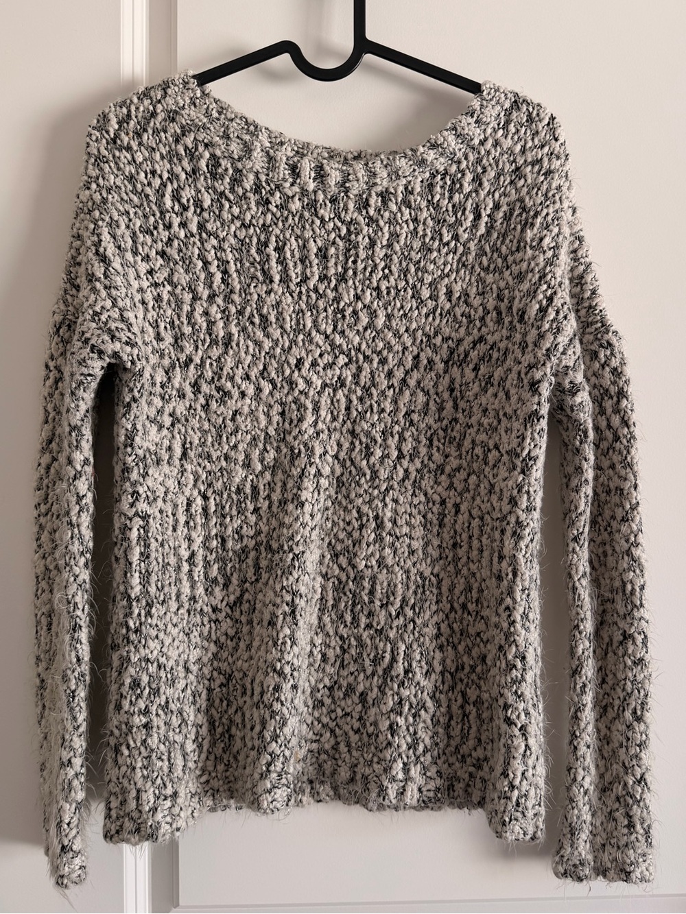 Women's Two-Tone Gray-Cream Scoop Neck Knit Sweater